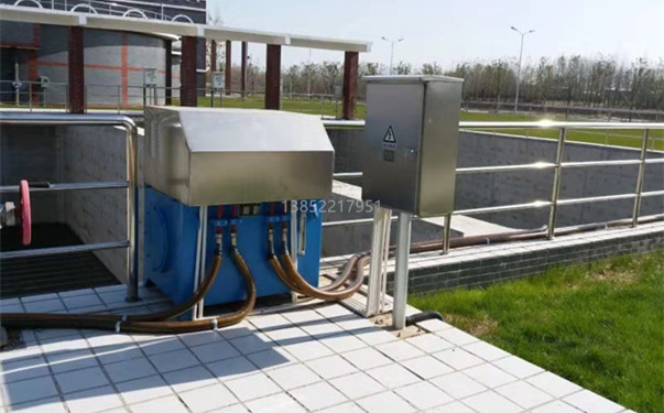 液壓往復式刮泥機